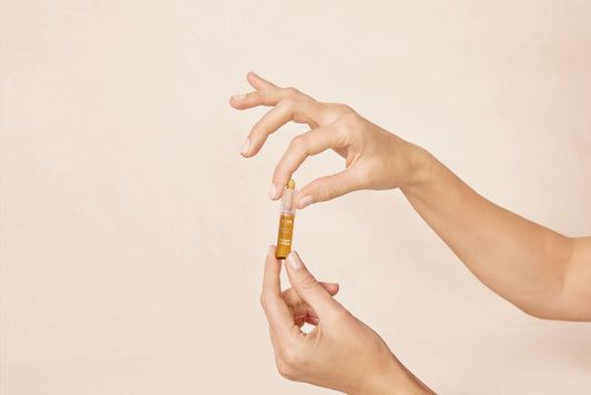 ISDIN Isdinceutics Instant Flash Ampoules 5 x 2ml – Image 2