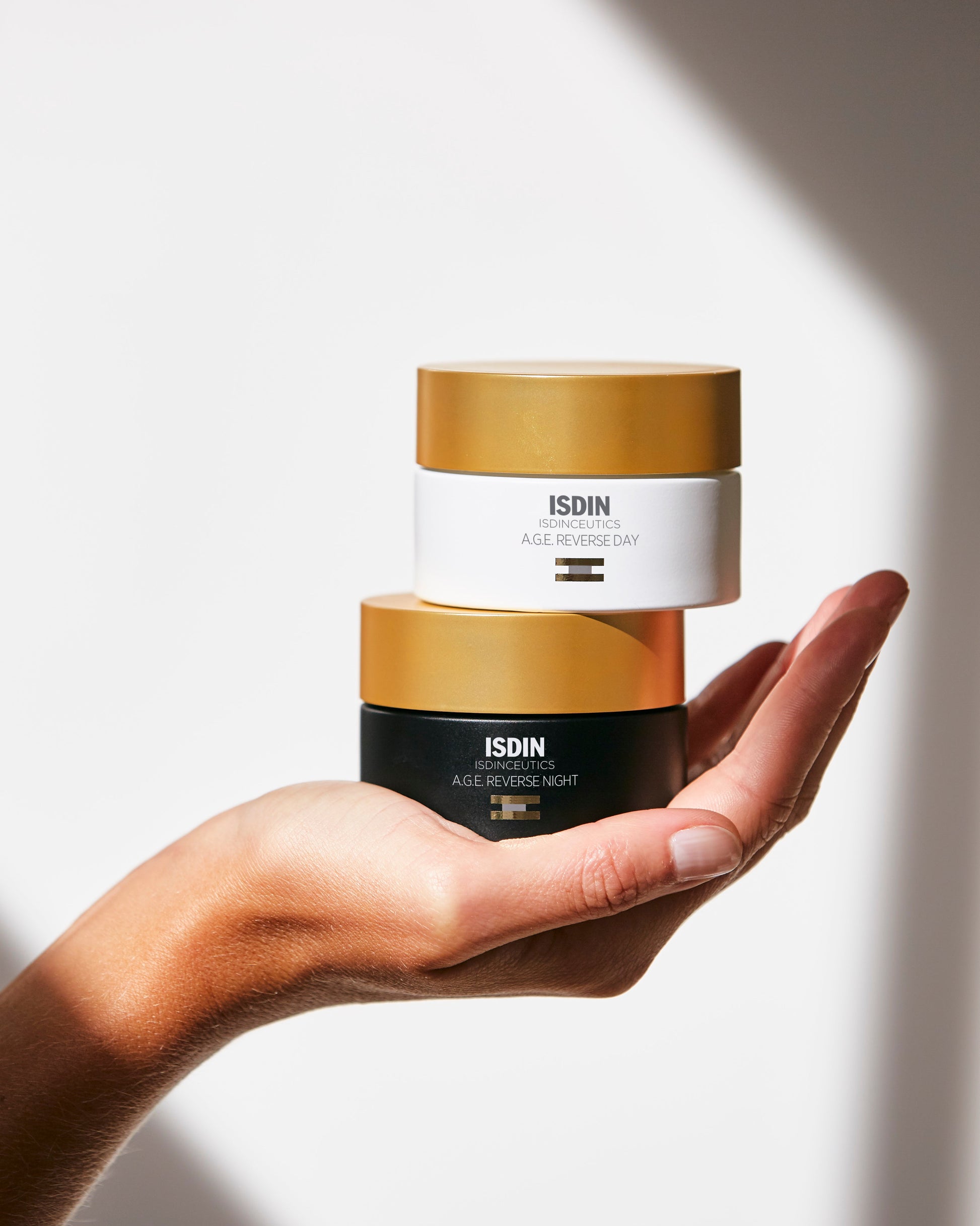 ISDIN Isdinceutics A.G.E Reverse Night Cream 50g – Image 4